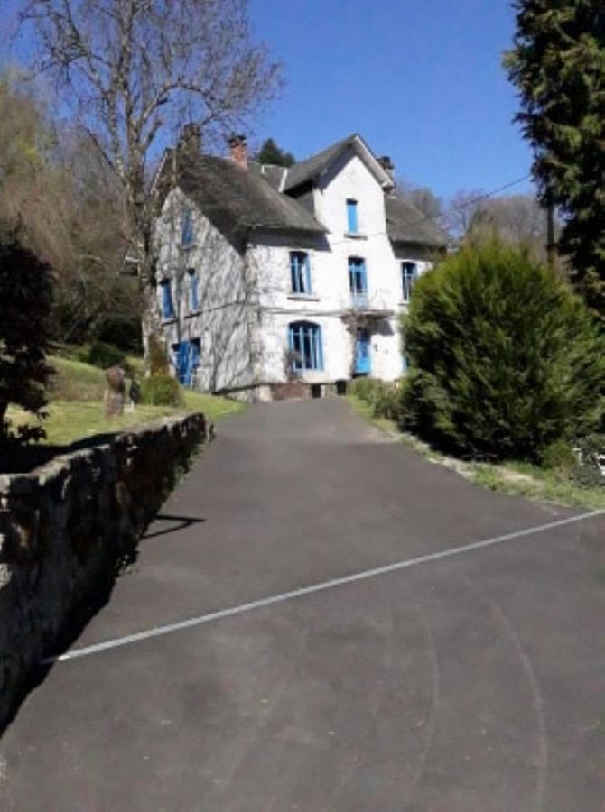 לינה וארוחת בוקר Corrèze Le Parc Des 4 Saisons מראה חיצוני תמונה