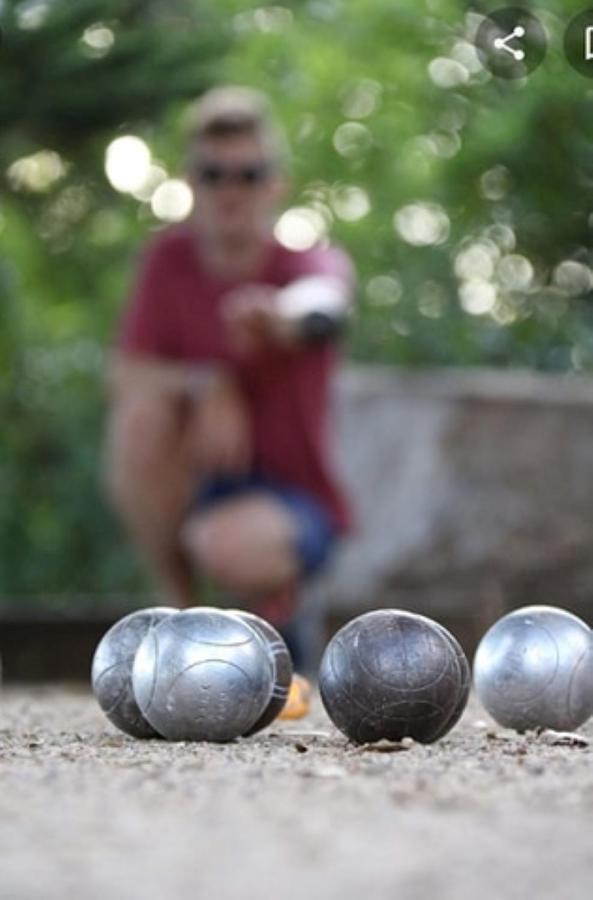 לינה וארוחת בוקר Corrèze Le Parc Des 4 Saisons מראה חיצוני תמונה